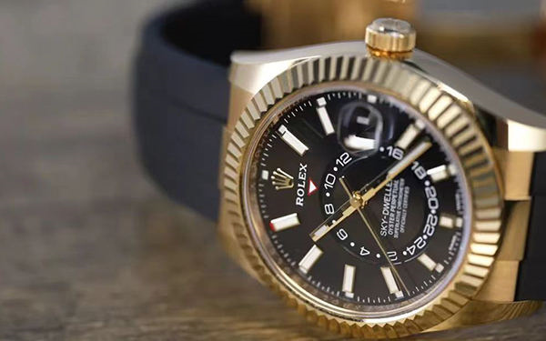 劳力士表蒙有划痕解决办法(图) 劳力士表蒙有划痕解决办法(图)